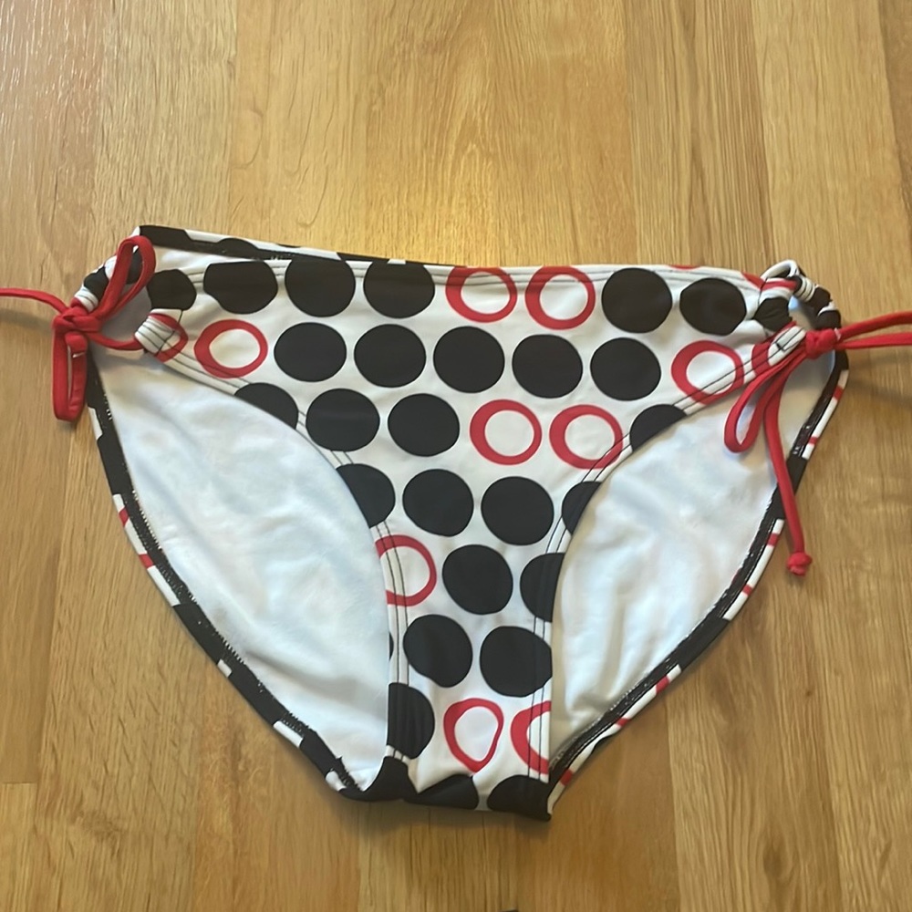 Aqua Rose 🌹 Medium Bikini Bottoms with Circles